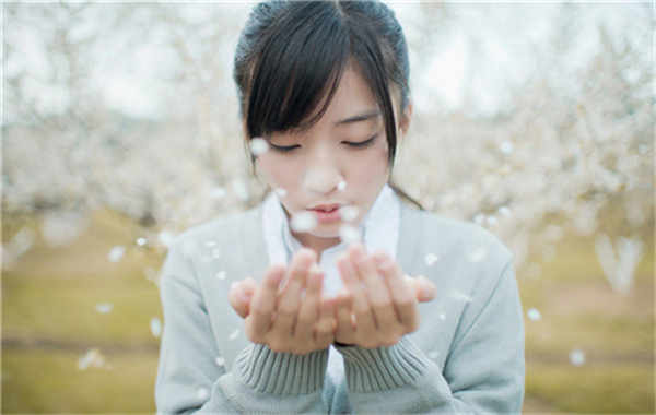 枣阳怀孕后验血多久可以知道男女(怀孕后多久可以验血检查出来)